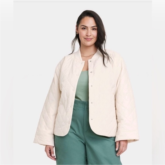 Ivy Lane Contrast Baseball Collar Snap Down Jacket main image 0